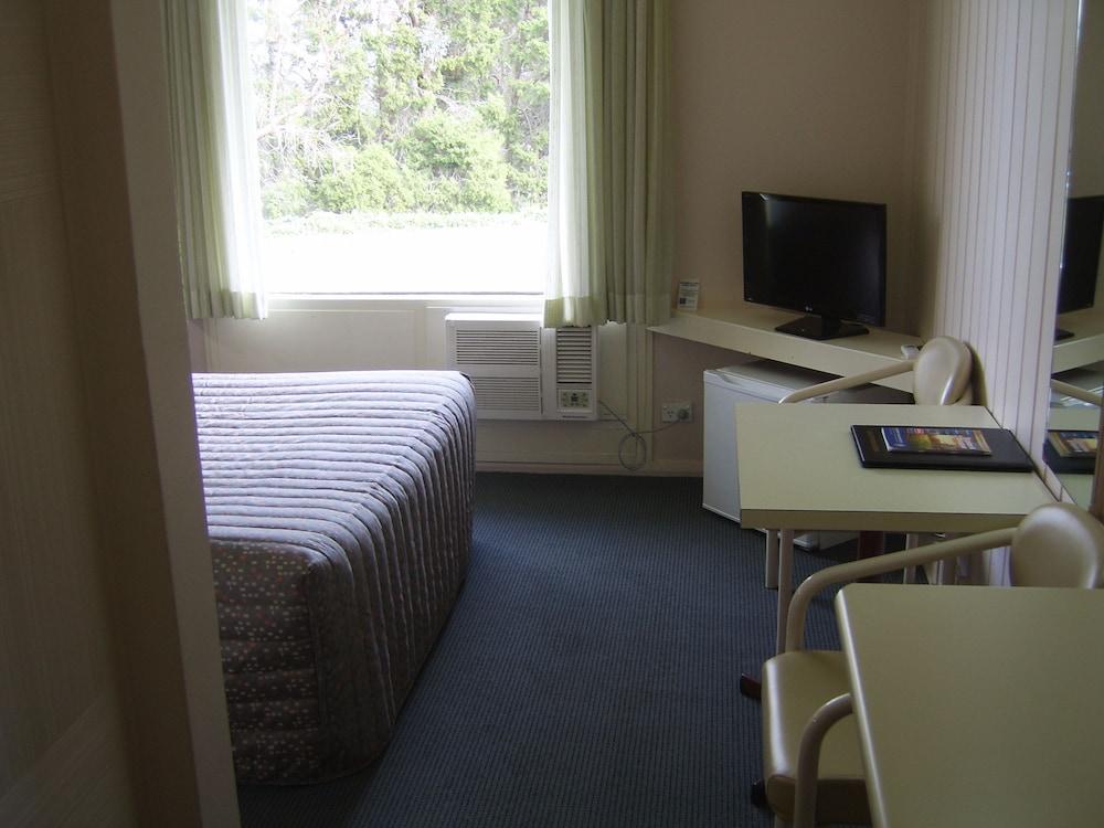 Garden Motor Inn Gundagai Bagian luar foto